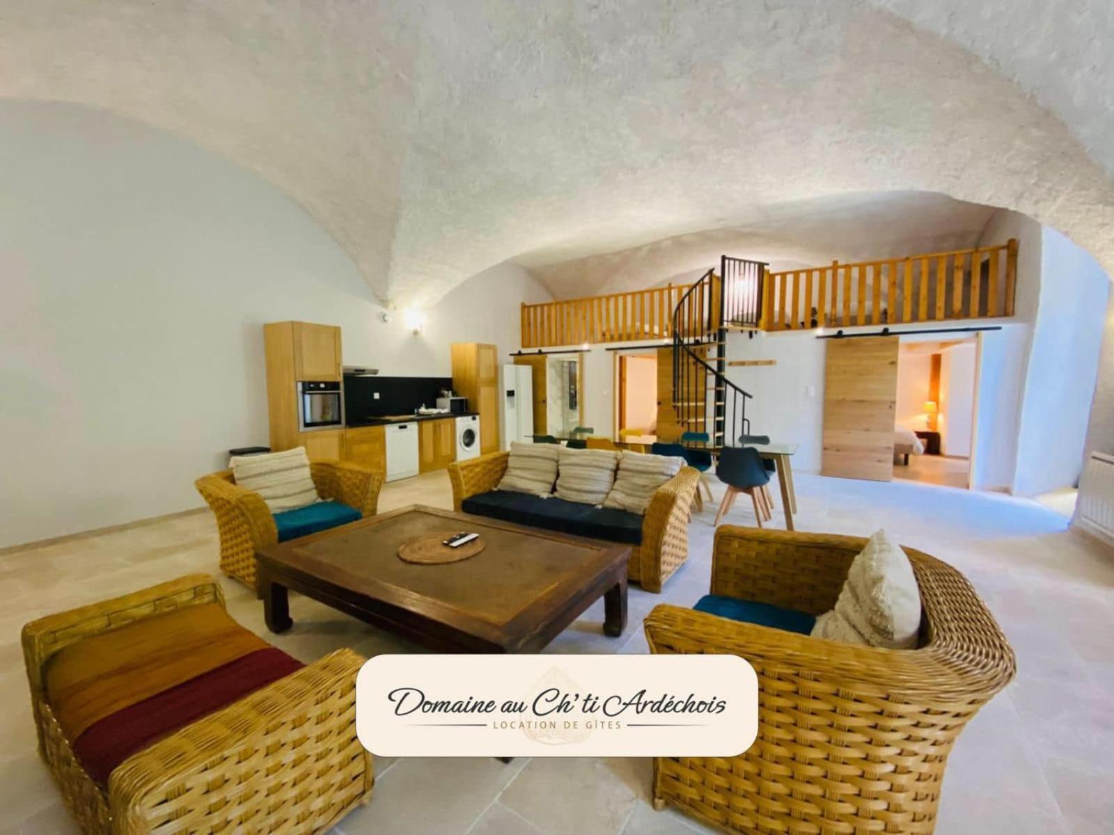 Gite De Groupe - Domaine Au Ch'Ti Ardechois Rochessauve ภายนอก รูปภาพ