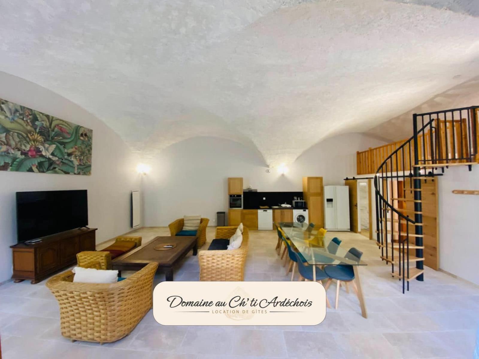 Gite De Groupe - Domaine Au Ch'Ti Ardechois Rochessauve ภายนอก รูปภาพ